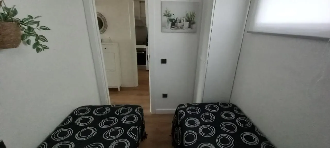 Appart Cosy T3 Blanes 0*,  Spain